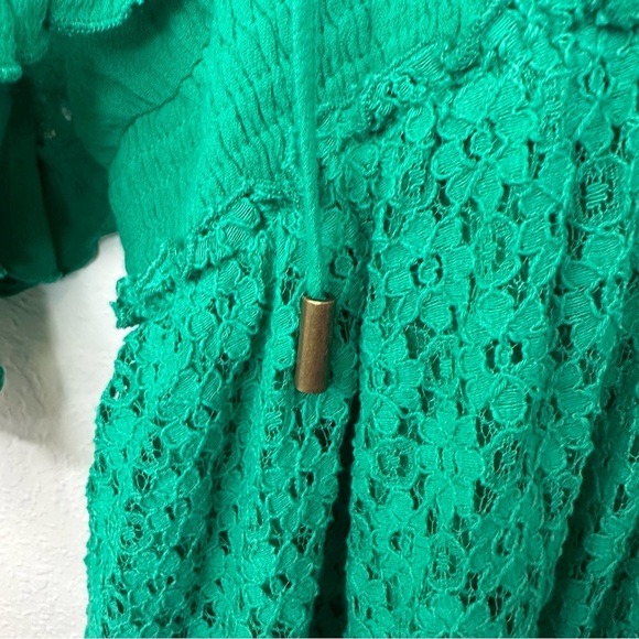 BIBI Green Island Beauty Romper Green 1X - Picture 12 of 16